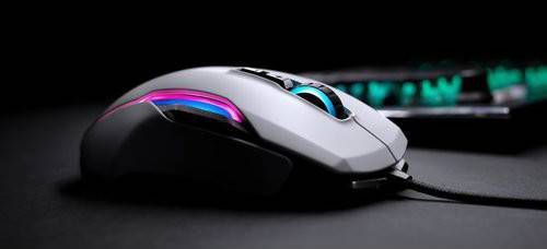 Roccat gaming muis Kone Aimo Remastered(Wit )